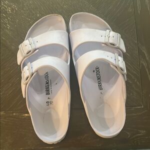 Birkenstock Arizona Lavender Sandals - 9